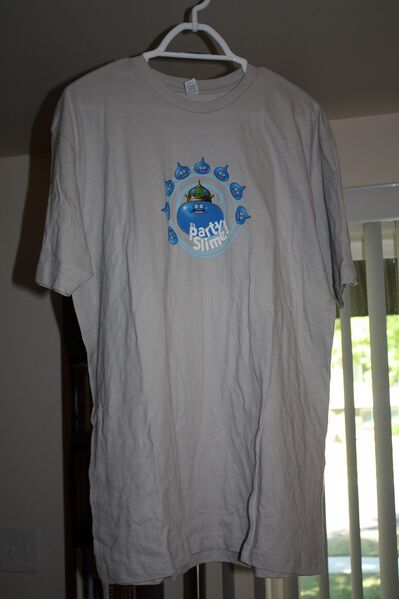 File:GrayDQIXShirt.jpg